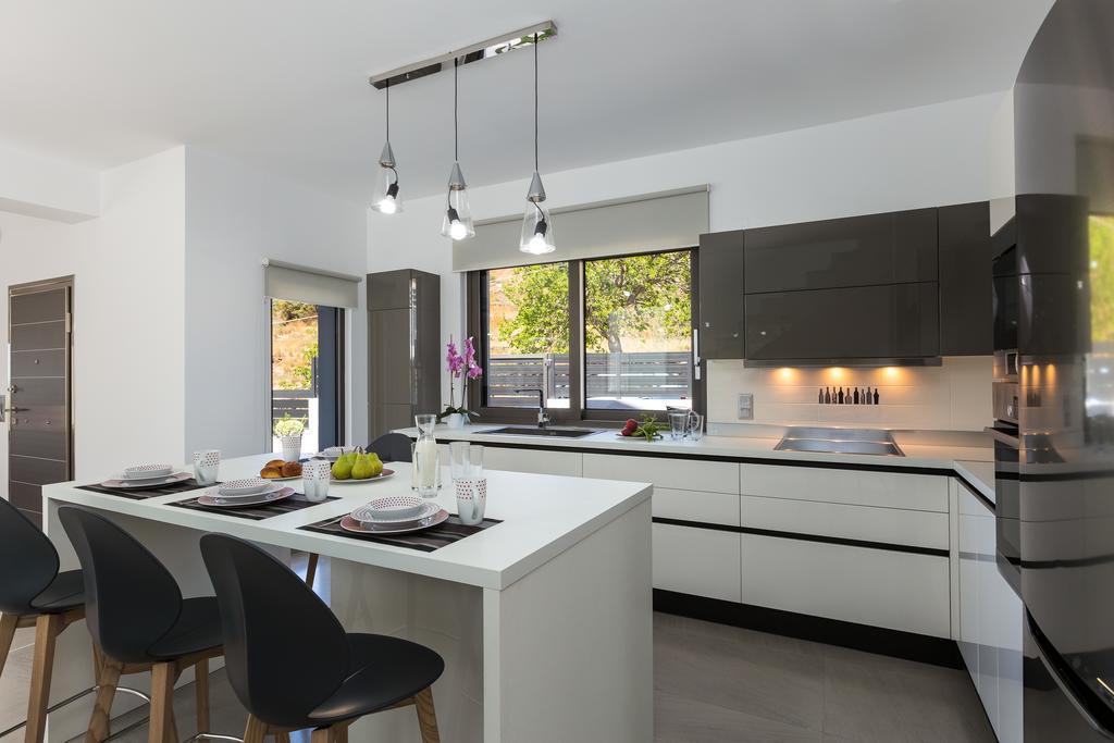 Eolia Iconic Villa, Walking Distance To The Beach, By Thinkvilla Pánormos Buitenkant foto