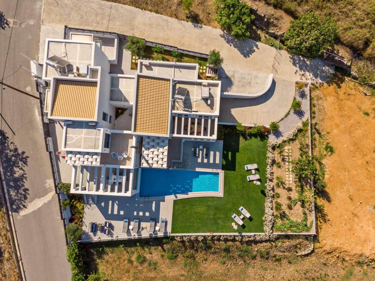 Eolia Iconic Villa, Walking Distance To The Beach, By Thinkvilla Pánormos Buitenkant foto