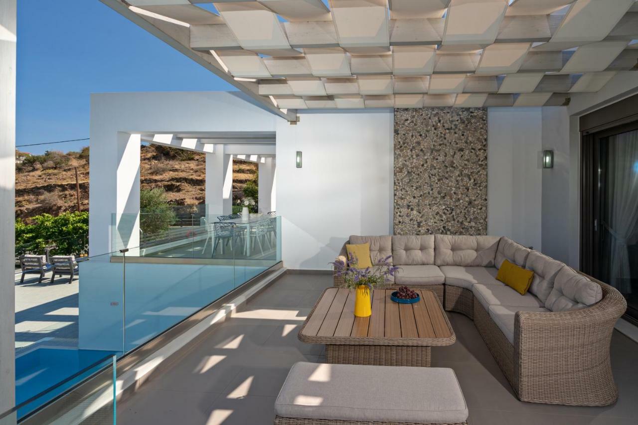 Eolia Iconic Villa, Walking Distance To The Beach, By Thinkvilla Pánormos Buitenkant foto